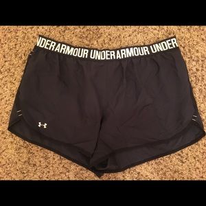 Under Armour Shorts (size L)
